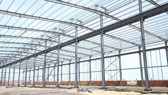 ساختمان های فولادی صنعتی ضد زنگ کشاورزی C120-C320 Purlin